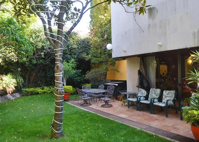 Casa De Huespedes En Satelite - Boutique Rosas *