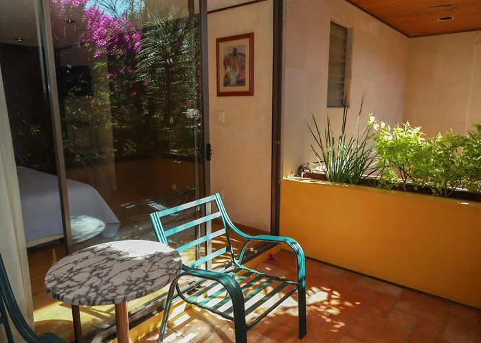 Homestay Casa De Huespedes En Satelite - Boutique Rosas *