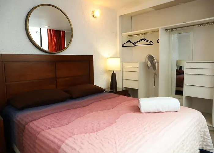 Casa De Huespedes En Satelite - Boutique Rosas Homestay Mexico City